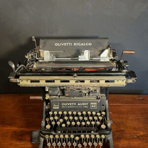 Macchina Per Contabilità Olivetti 1931