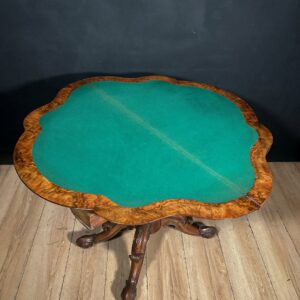 Tavolo da Gioco a Consolle