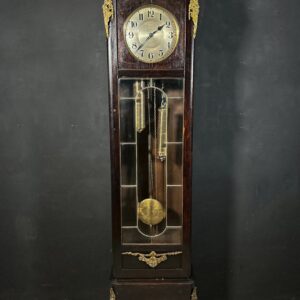 Orologio a Pendolo da Terra – Hausmann & Co