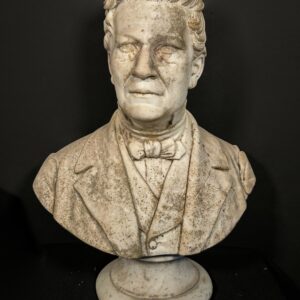 Busto marmoreo di nobiluomo
