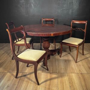 Tavolo con Sedie Vittoriano