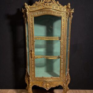 Antica Vetrina Dorata