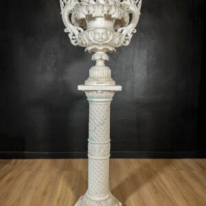 Antico Vaso Monumentale