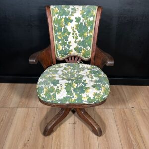 Antica Poltrona Girevole