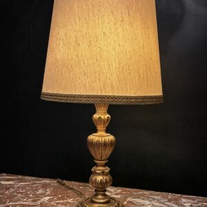 Lampada legno dorato