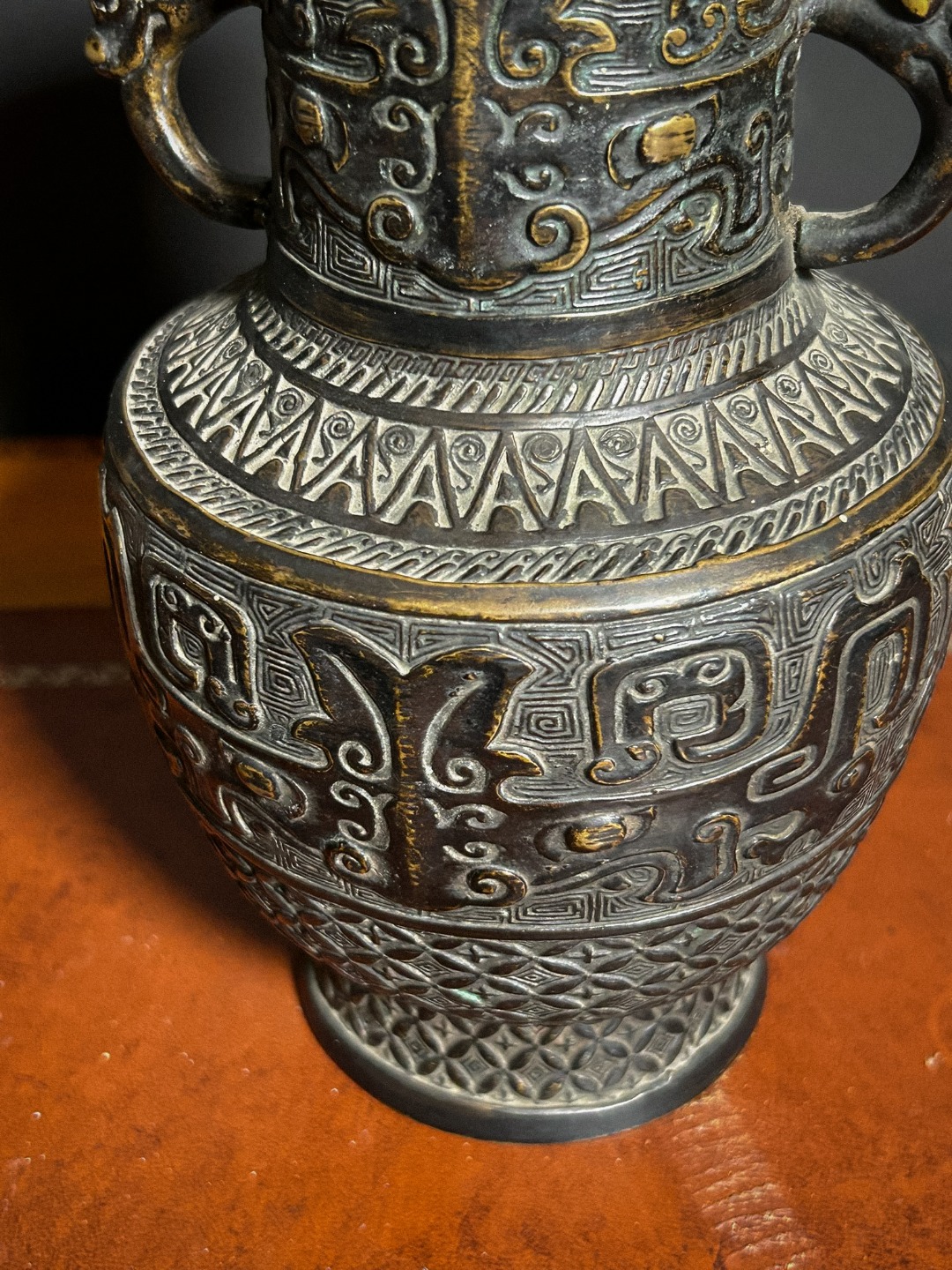Vaso Orientale in Bronzo - immagine 6