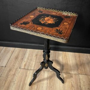 Mesa de centro Napoleón III