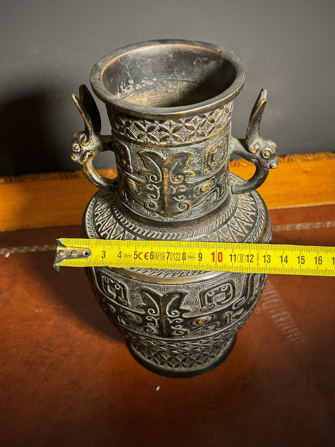 Vaso Orientale in Bronzo - immagine 8