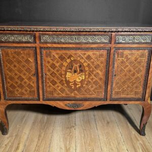 Credenza in Stile Luigi XV del ’900
