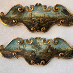 Coppia di Sovraporte