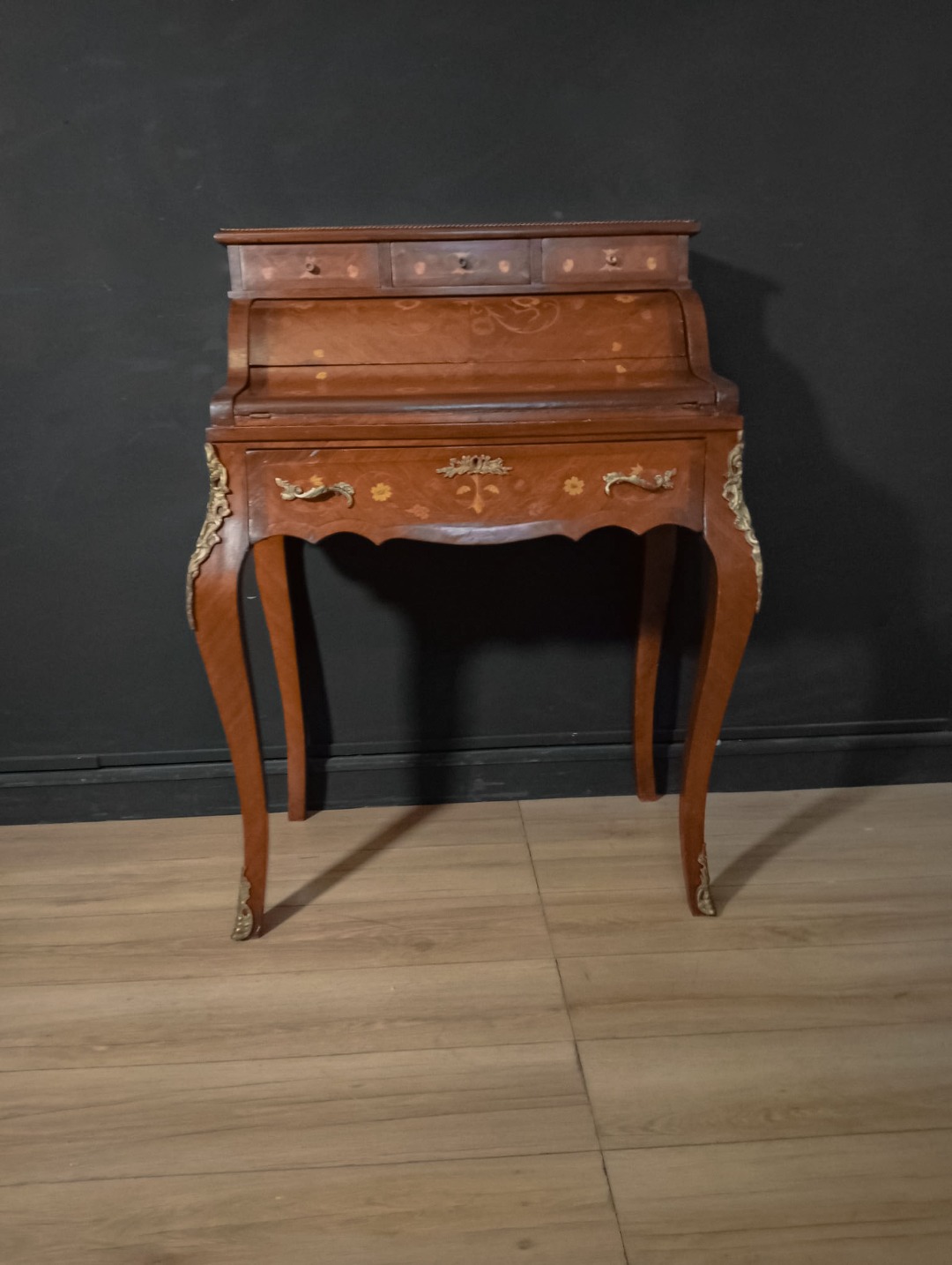 Elegante Ribalta con Meccanismo a Rullo - immagine 5