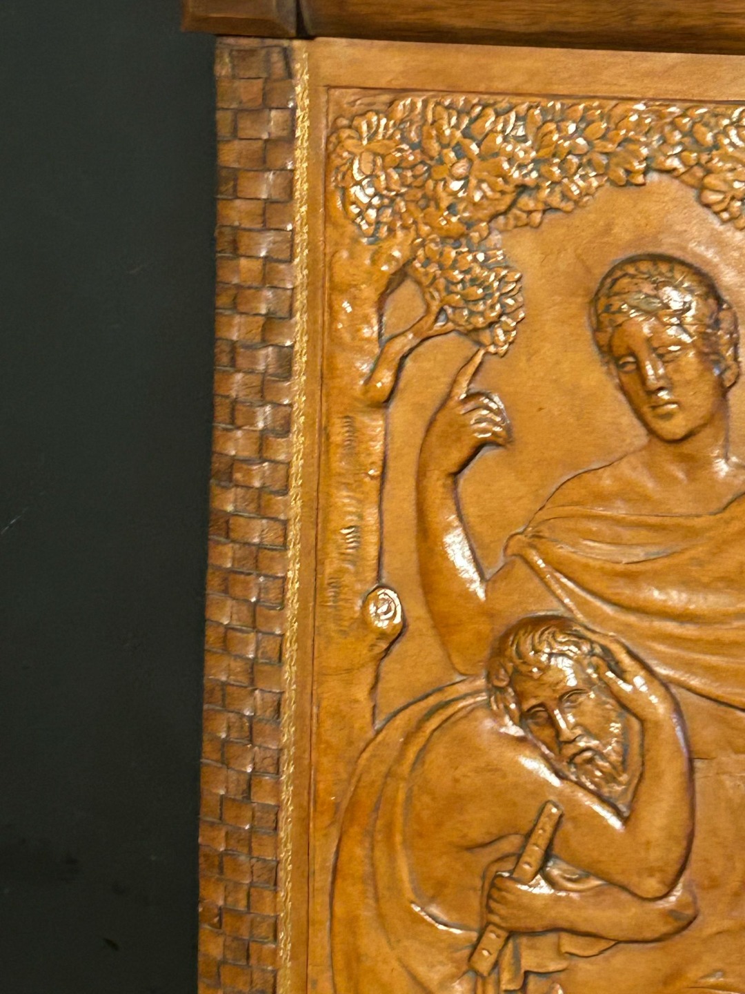 Antonio Bassorilievo Cuoio Art Deco - immagine 6