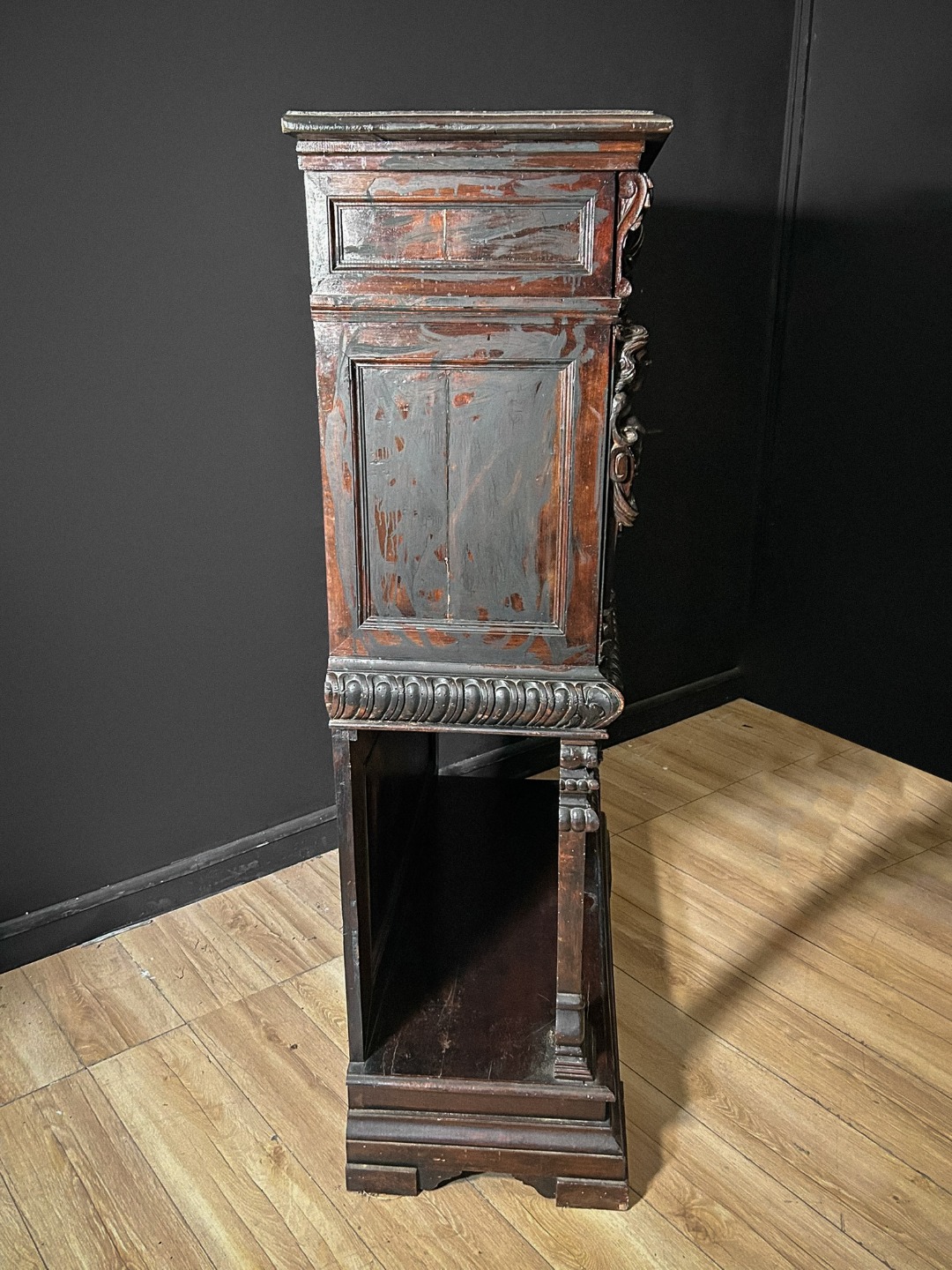 Credenza Rinascimentale - immagine 3