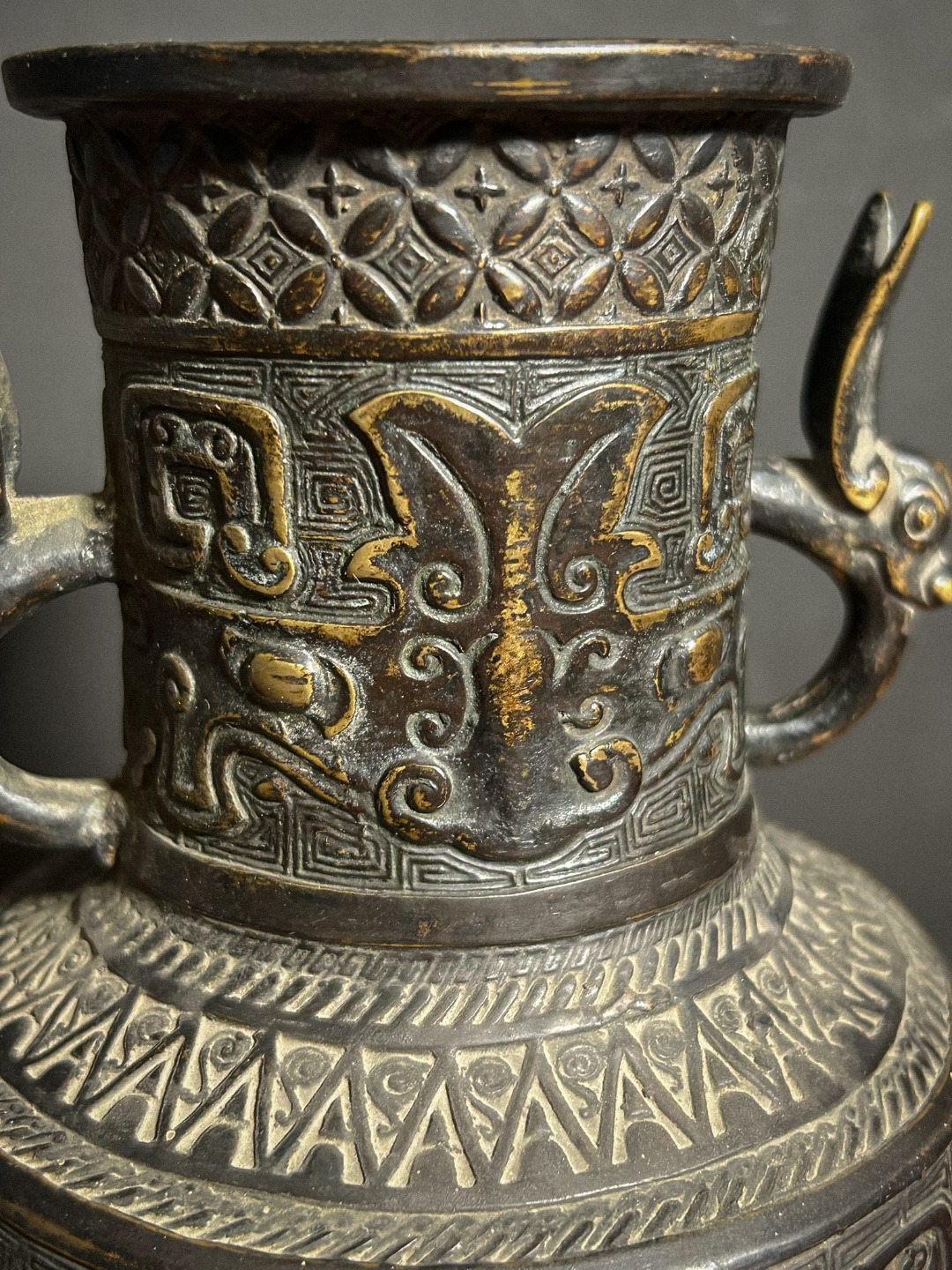 Vaso Orientale in Bronzo - immagine 10