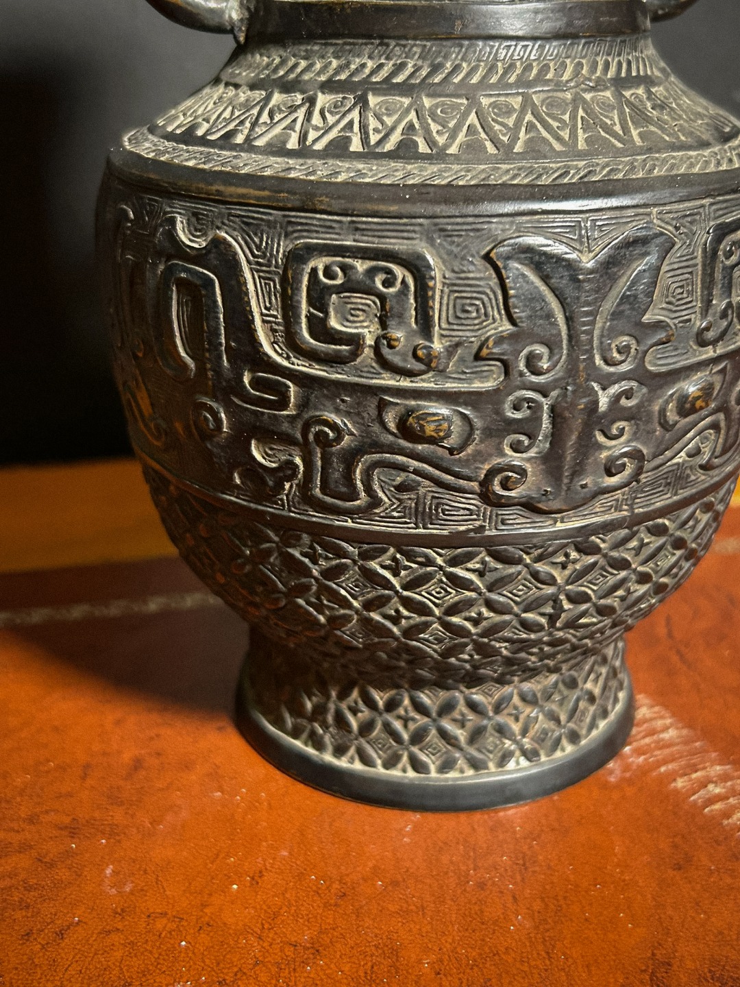 Vaso Orientale in Bronzo - immagine 9