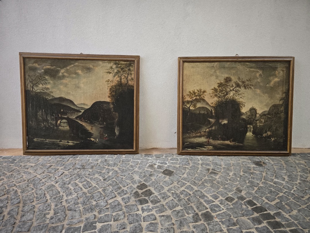 Coppia di Dipinti Antichi