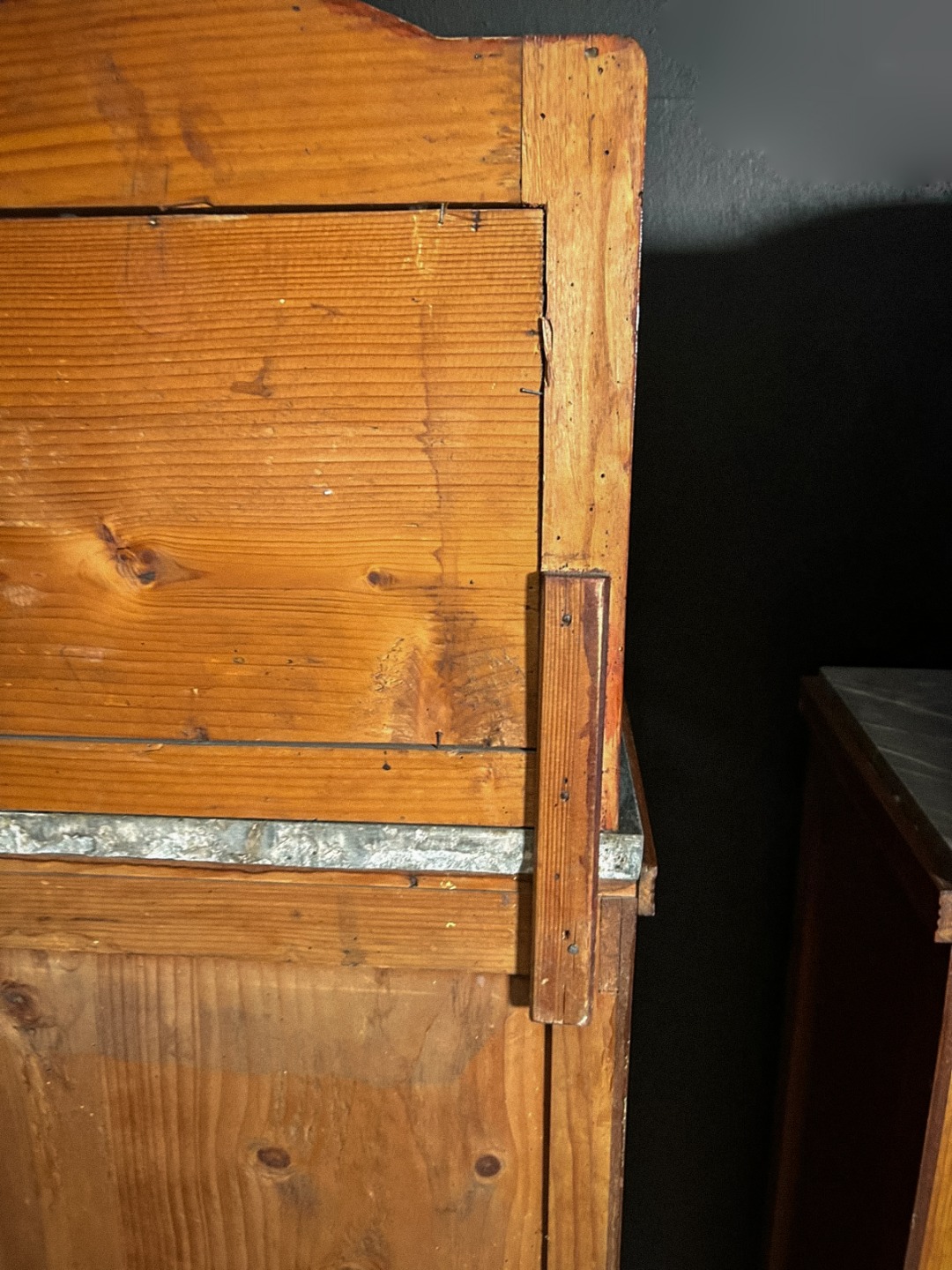 Coppia di Comodini Antichi - immagine 4