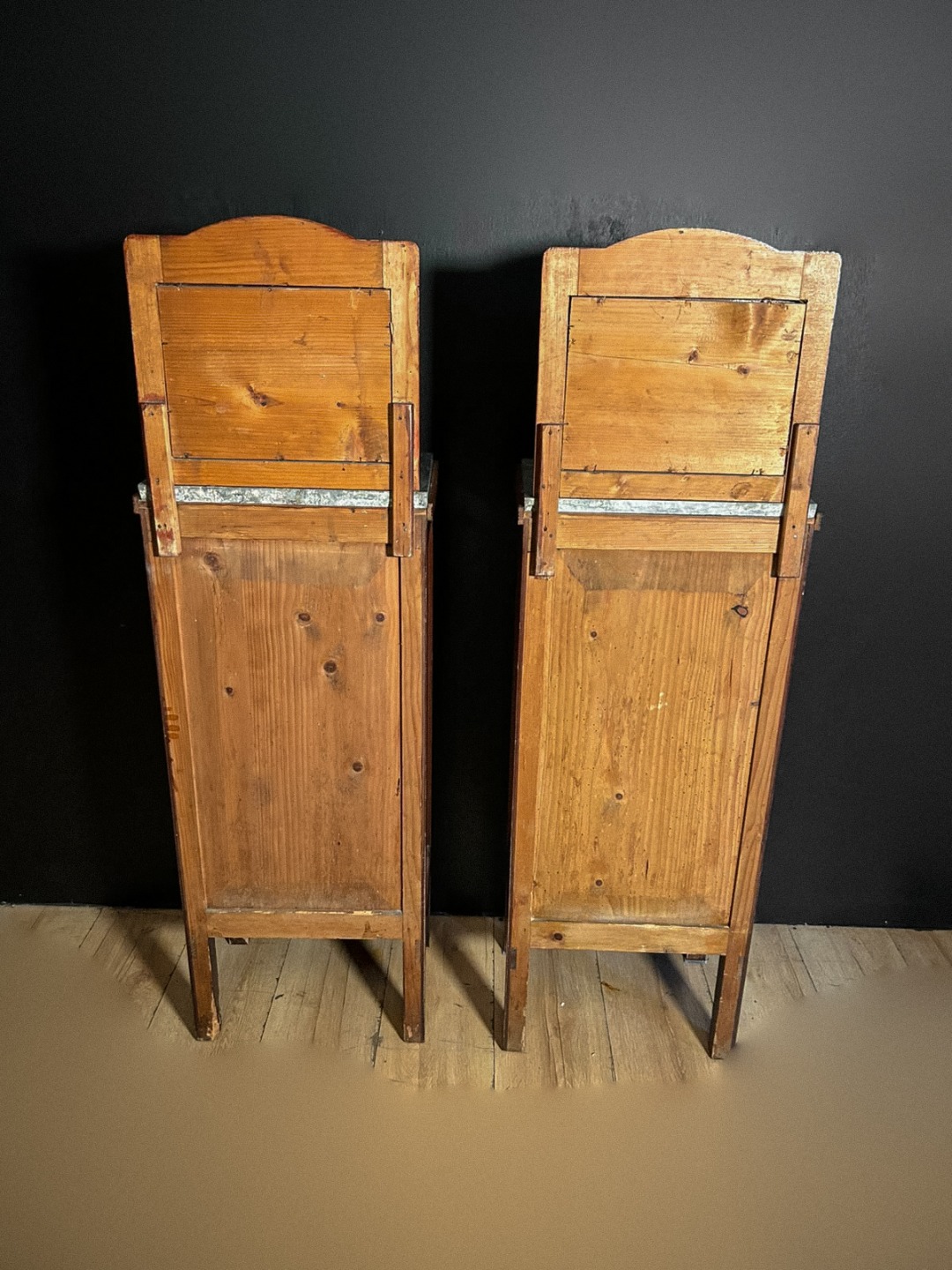 Coppia di Comodini Antichi - immagine 6