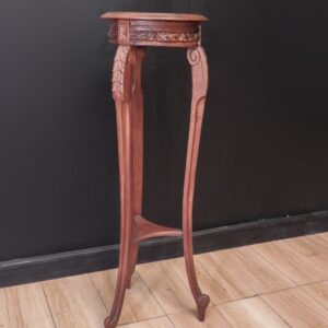 Elegante Piedistallo Antico