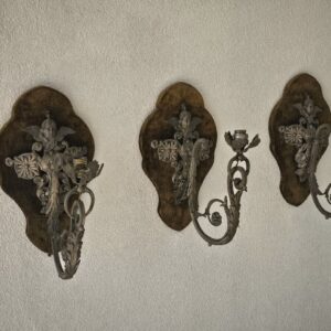 Serie di Tre Applique Antiche